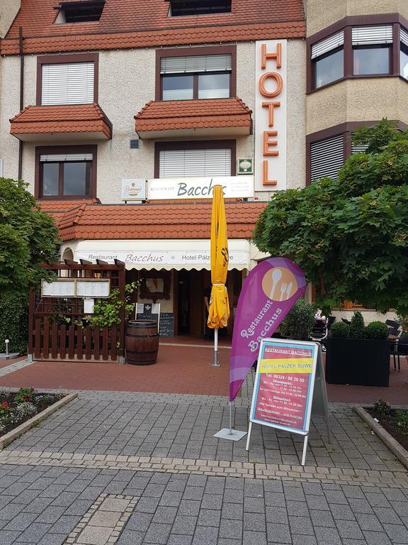 Hotel Restaurant Paelzer-Buwe Haßloch Esterno foto